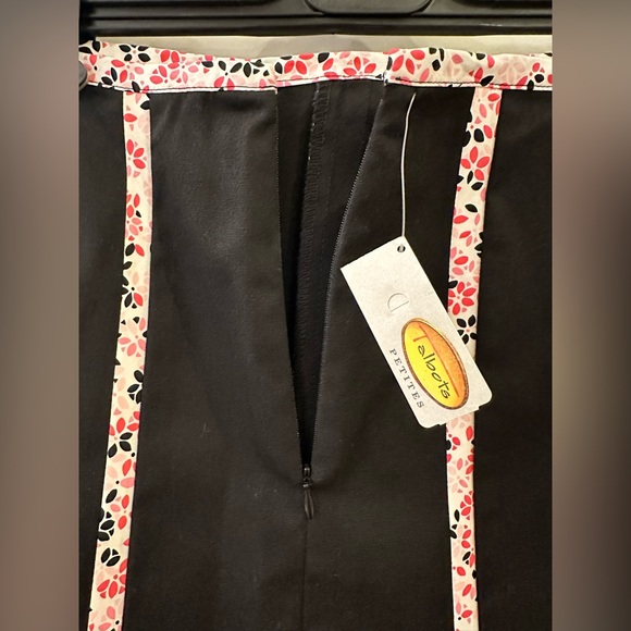 Talbots Stretch Floral Pleated Skirt Size 8 Petite A-Line Cotton Spandex - Picture 5 of 10